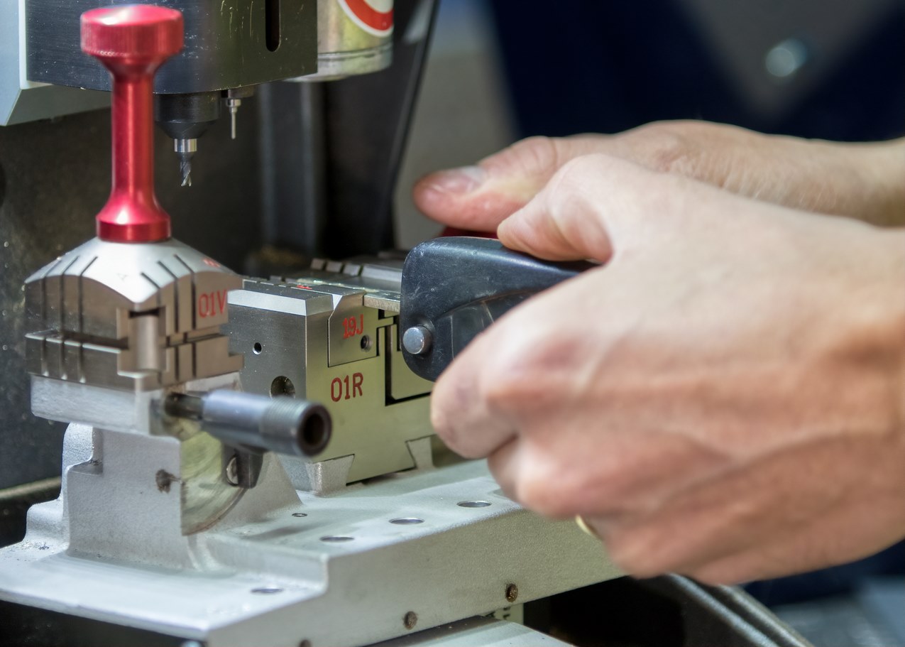 Garage spécialisé en vente de pièces et services auto à Grigny-sur-Rhône